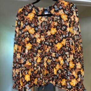 Old Navy Floral Top Size XL